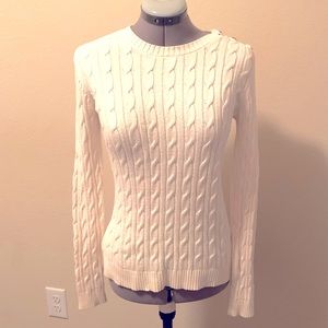 Form fitting sweater